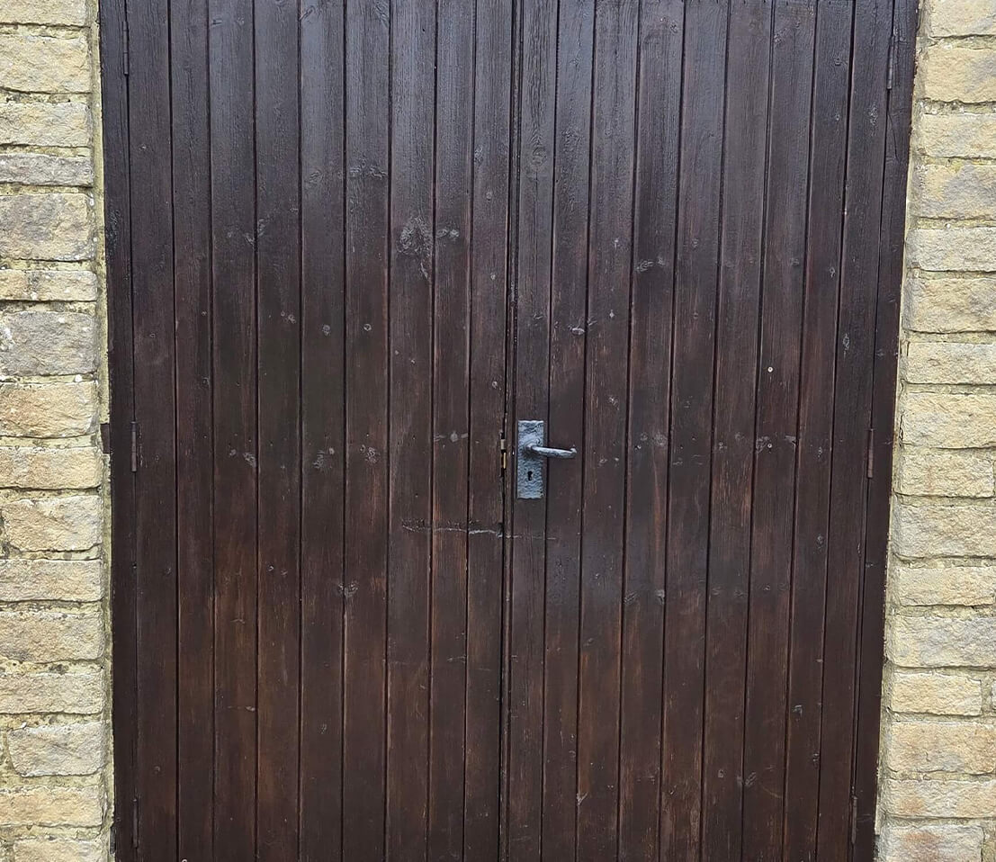 Avonmouth_Before_narrow_garage_door